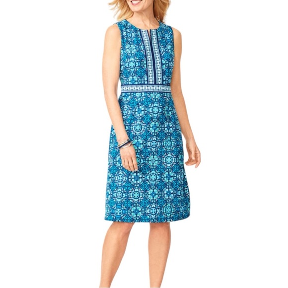 TALBOTS BLUE & WHITE MEDALLION FLORAL PRINT SLEEVELESS DRESS NWTS SZ MP - Picture 1 of 8